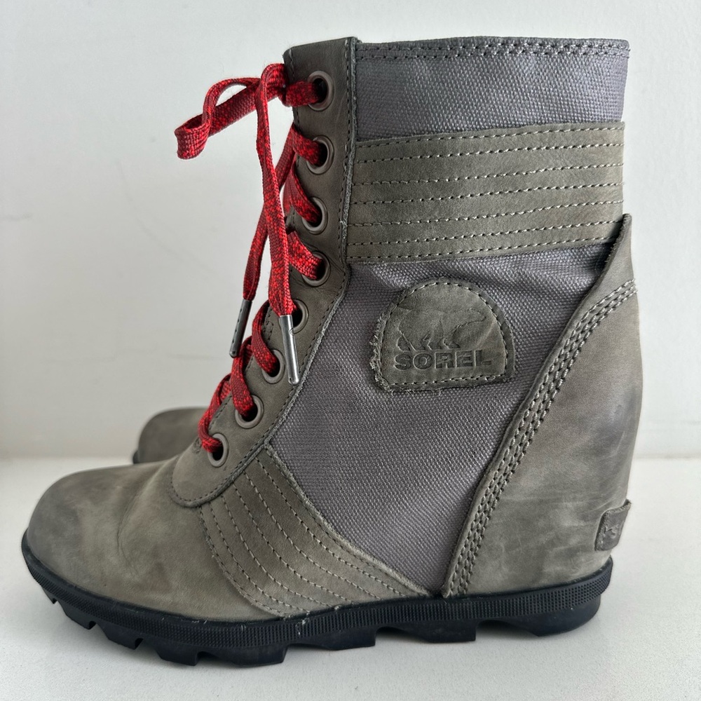 Sorel Lexie Boots Women's Size 8  Wedge Ankle Lace Up Boots Gray - Picture 2 of 8
